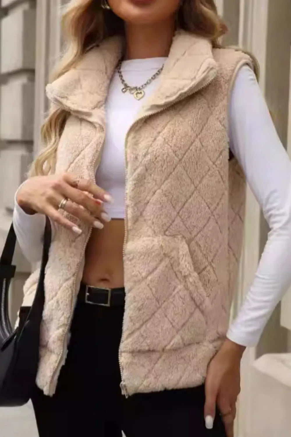 3e2593f9-b0e2-40e7-aad3-1a13cb51ec41-Max